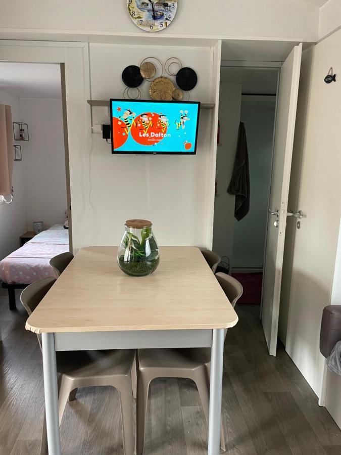 Mobil-Home 4/6 Personnes Dans Un Camping 4 Etoiles เลเฌอ-แกป-เฟร์เร ภายนอก รูปภาพ